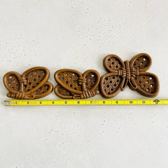 Set of 3 Vintage Burwood Rattan Plastic Boho Hippie Butterfly Wall Hangings - Picture 3 of 4